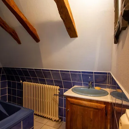 Charmante Maison 2 Avec Piscine Et Animaux Acceptes A - Fr-1-616-350 Pézuls