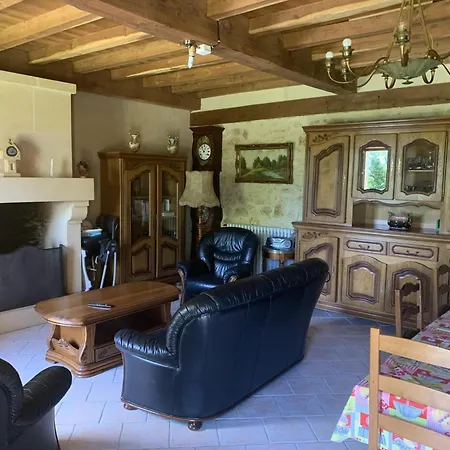 Charmante Maison 2 Avec Piscine Et Animaux Acceptes A - Fr-1-616-350 * Pézuls