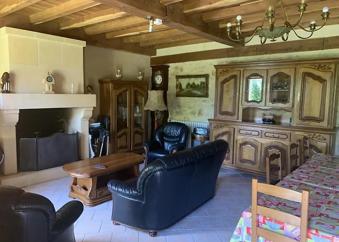 Charmante Maison 2 Avec Piscine Et Animaux Acceptes A - Fr-1-616-350 * Pézuls